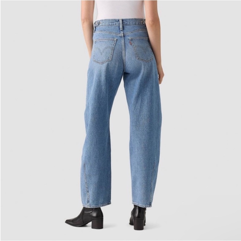 NWT Levi’s Cinch Barrel Jeans - Picture 3 of 16